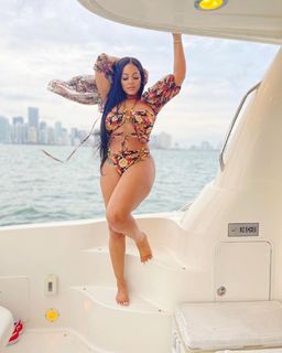 Malaysia Pargo feet photo 13