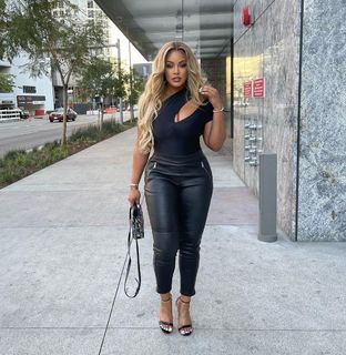 Malaysia Pargo feet photo 5
