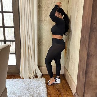Malaysia Pargo feet photo 1