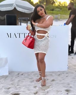 Malaysia Pargo feet photo 7