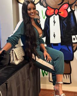 Malaysia Pargo feet photo 8