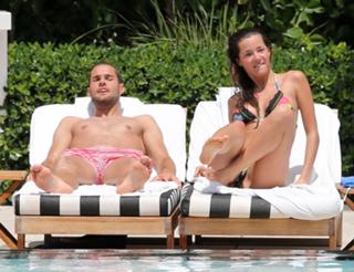 Malena Costa feet photo thumbnail