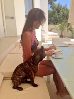 Malena Costa feet photo thumbnail