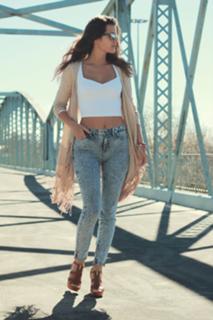 Malena Costa feet photo thumbnail