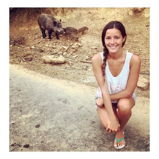 Malena Costa feet photo thumbnail