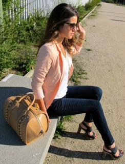 Malena Costa feet photo thumbnail