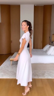 Malena Costa feet photo thumbnail