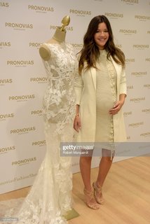 Malena Costa feet photo thumbnail