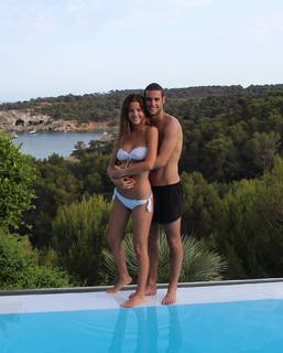 Malena Costa feet photo thumbnail