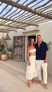 Malena Costa feet photo thumbnail