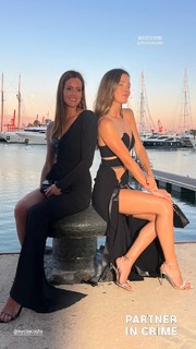 Malena Costa feet photo thumbnail