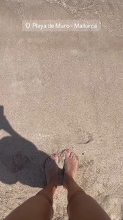 Malena Costa feet photo thumbnail