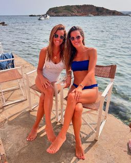 Malena Costa feet photo thumbnail