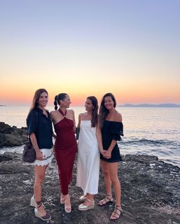 Malena Costa feet photo thumbnail