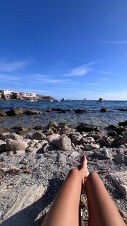 Malena Costa feet photo thumbnail