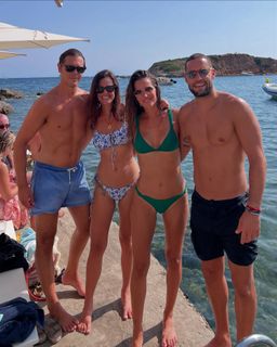 Malena Costa feet photo thumbnail