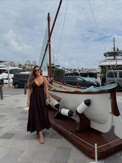 Malena Costa feet photo 1