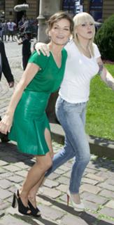 Malgorzata Foremniak feet photo thumbnail