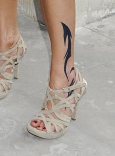 Malgorzata Foremniak feet photo thumbnail