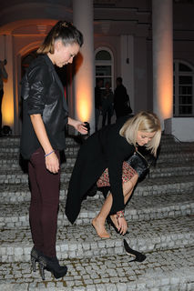 Malgorzata Foremniak feet photo thumbnail