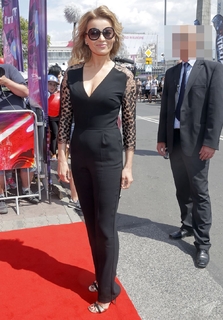 Malgorzata Foremniak feet photo thumbnail