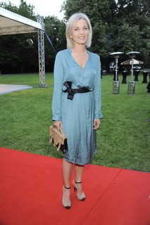 Malgorzata Foremniak feet photo thumbnail