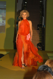 Malgorzata Foremniak feet photo thumbnail