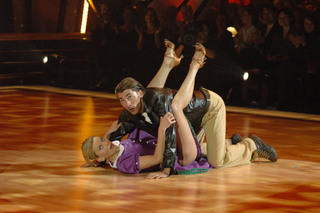 Malgorzata Foremniak feet photo thumbnail