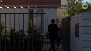 Malgorzata Foremniak feet photo thumbnail