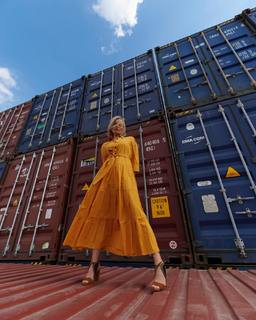 Malgorzata Foremniak feet photo thumbnail