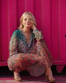 Malgorzata Foremniak feet photo thumbnail