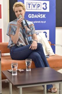 Malgorzata Kozuchowska feet photo thumbnail