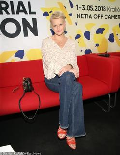 Malgorzata Kozuchowska feet photo thumbnail