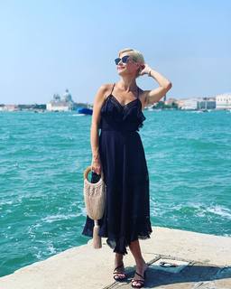 Malgorzata Kozuchowska feet photo thumbnail