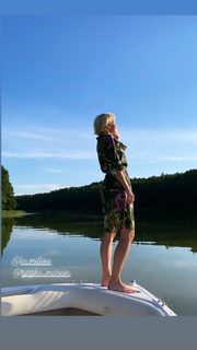 Malgorzata Kozuchowska feet photo thumbnail