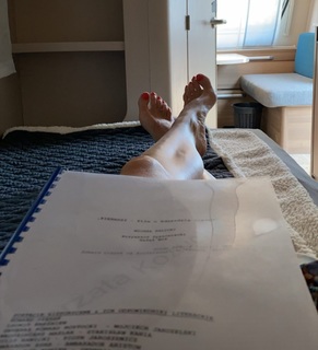Malgorzata Kozuchowska feet photo thumbnail