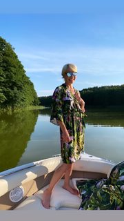Malgorzata Kozuchowska feet photo thumbnail