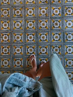 Malgorzata Kozuchowska feet photo thumbnail