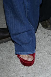 Malgorzata Rozenek feet photo thumbnail