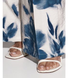 Malgorzata Rozenek feet photo 4