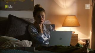 Malgorzata Socha feet photo thumbnail
