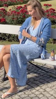 Malgorzata Socha feet photo thumbnail