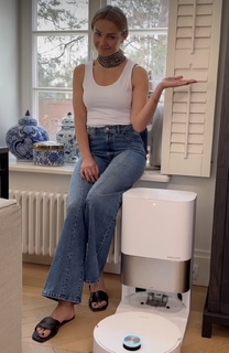 Malgorzata Socha feet photo thumbnail