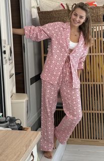 Malgorzata Socha feet photo thumbnail