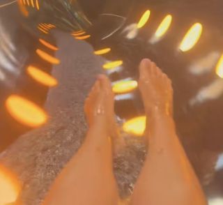 Malgorzata Socha feet photo thumbnail