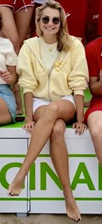 Malgorzata Socha feet photo 3