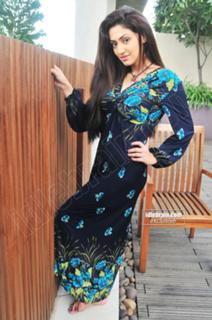 Malhotra Reyhna feet photo 9