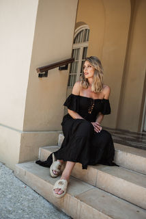 Mali Levi feet photo 8