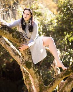 Malia Arrayah feet photo 1