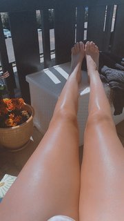 Malia Arrayah feet photo 11